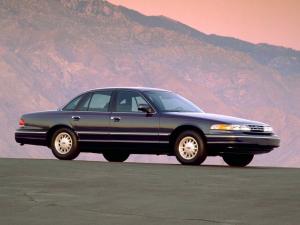 Ford Crown Victoria 1995 года